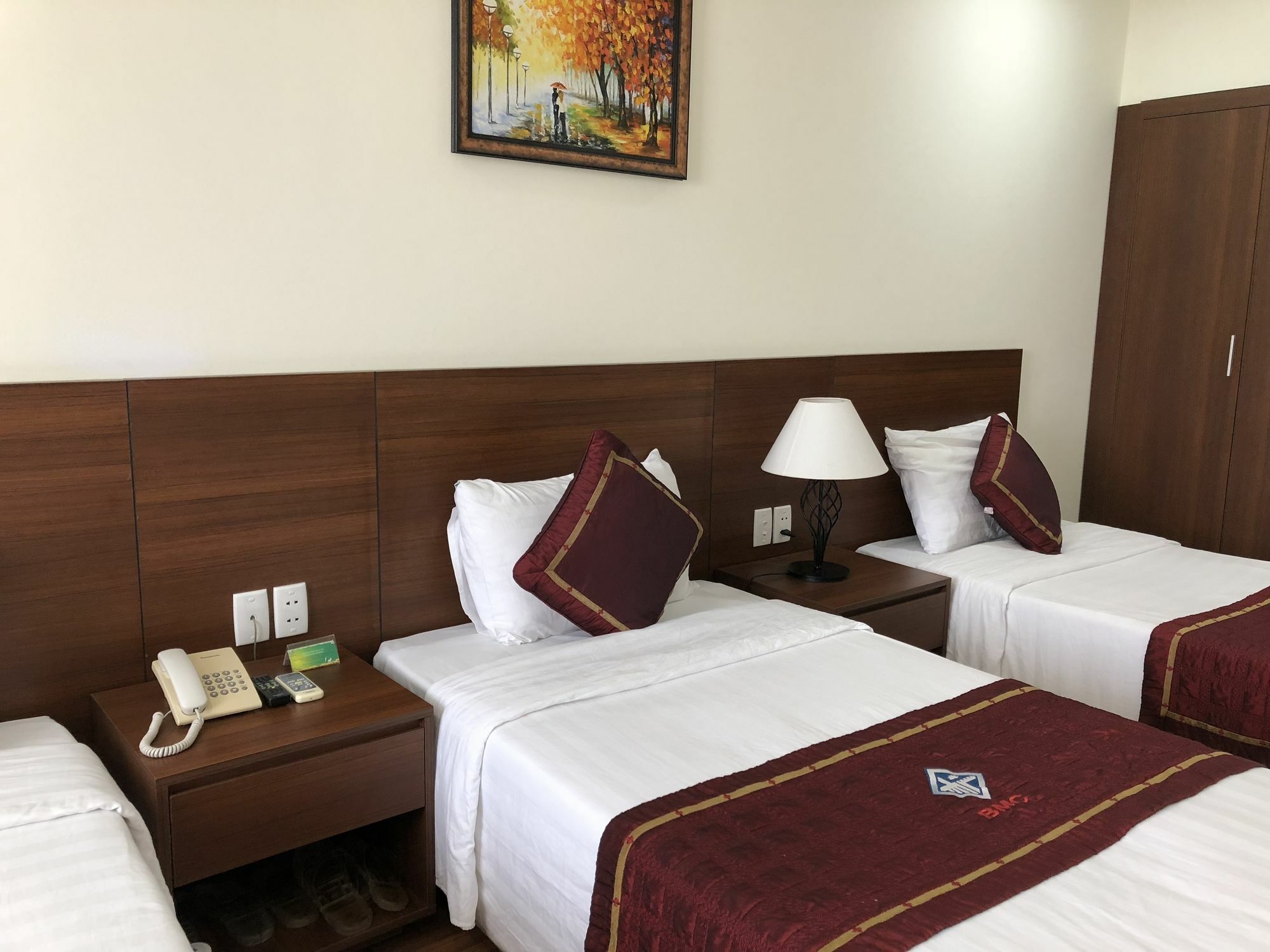 Bmc Thang Long Ha Long Exteriör bild